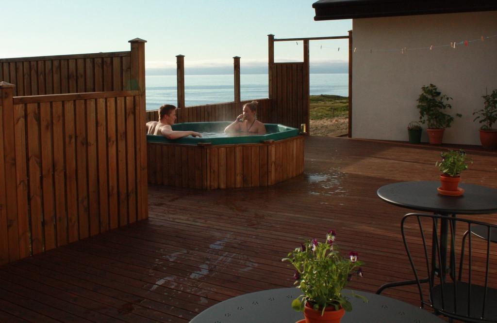 Guesthouse Gimbur Reykjarholl Exterior photo